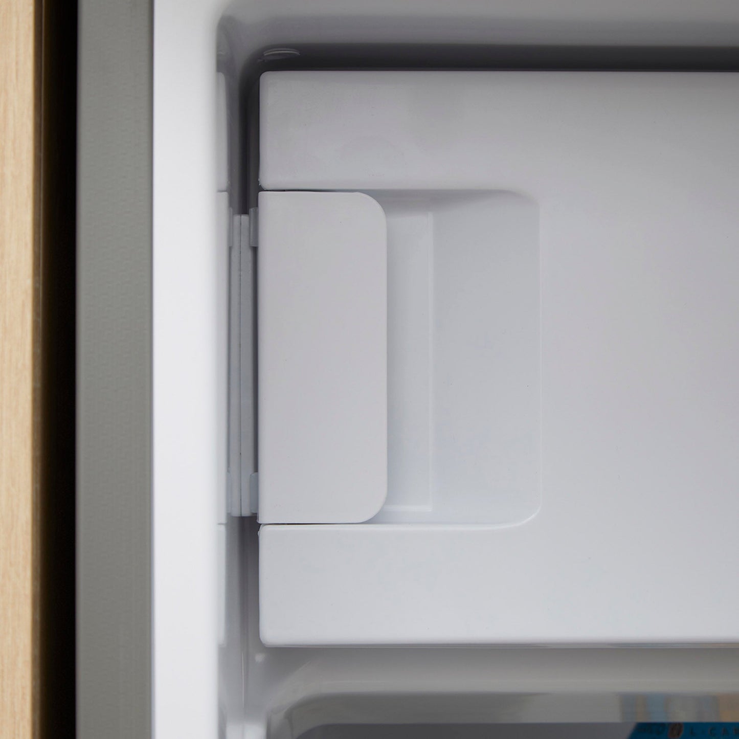Frigobar Bajo Cubierta Elegance 109 Lts FDV