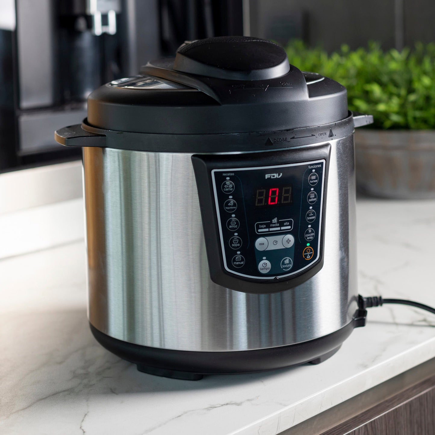 Olla Multicooker Cosmo 6 Lts FDV